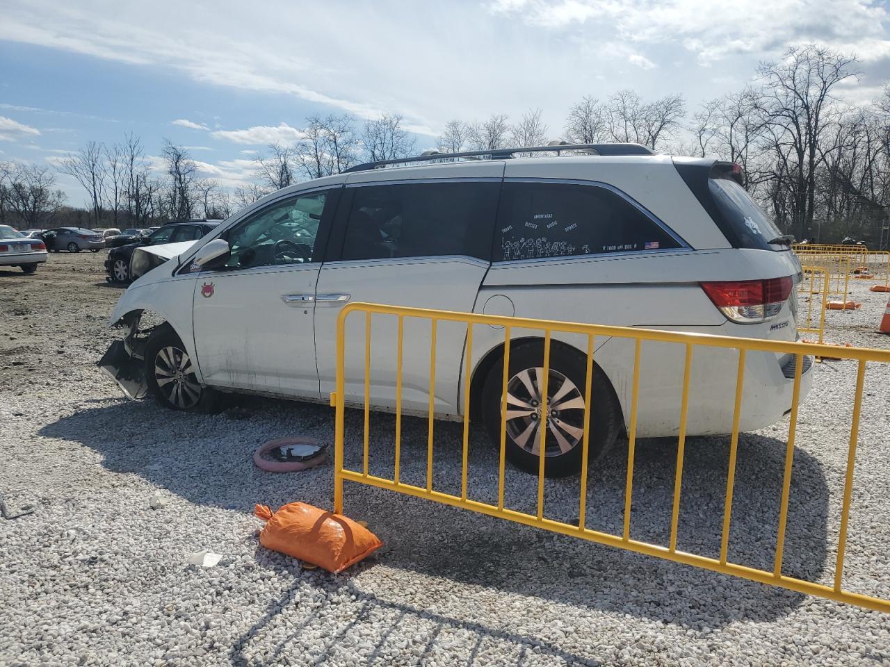 2016 HONDA ODYSSEY EX - Фото 2