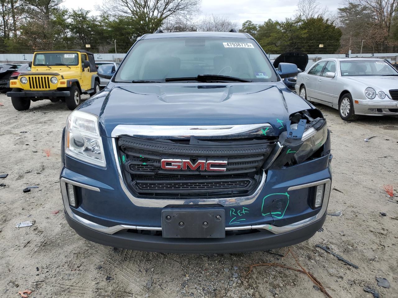 2016 GMC TERRAIN SL - Image 5