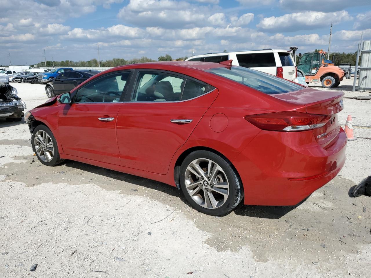 2017 HYUNDAI ELANTRA SE - Фото 2