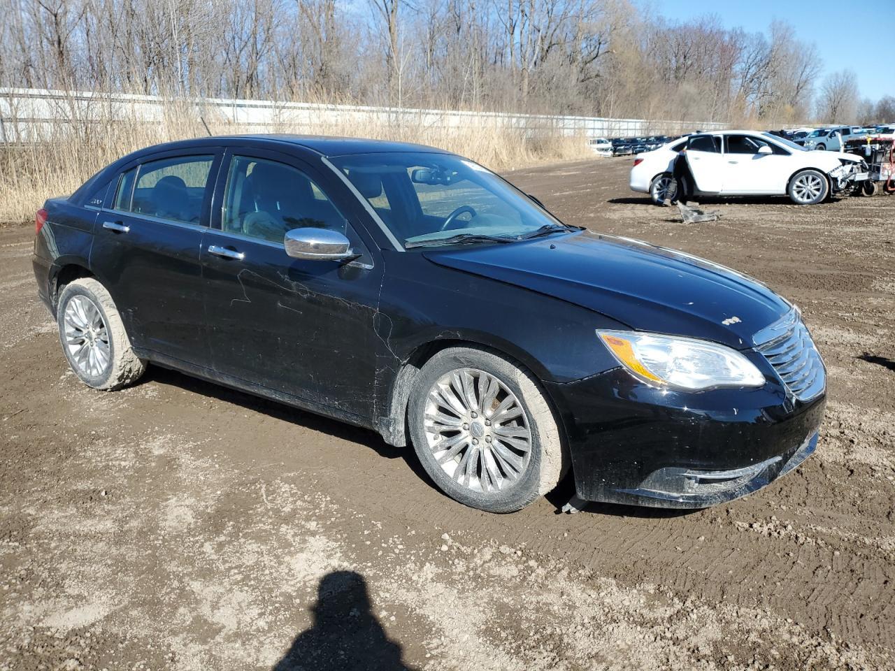 2012 CHRYSLER 200 LIMITE - Image 4