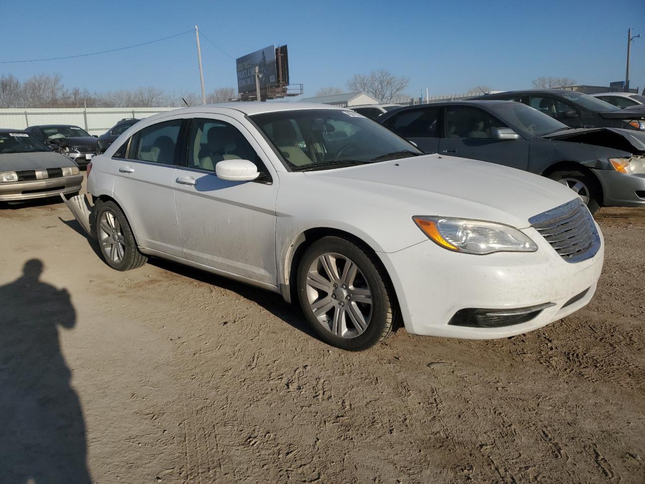 2012 CHRYSLER 200 LX - Image 4