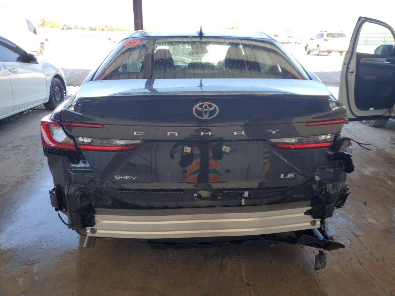 2025 TOYOTA CAMRY XSE - Фото 6