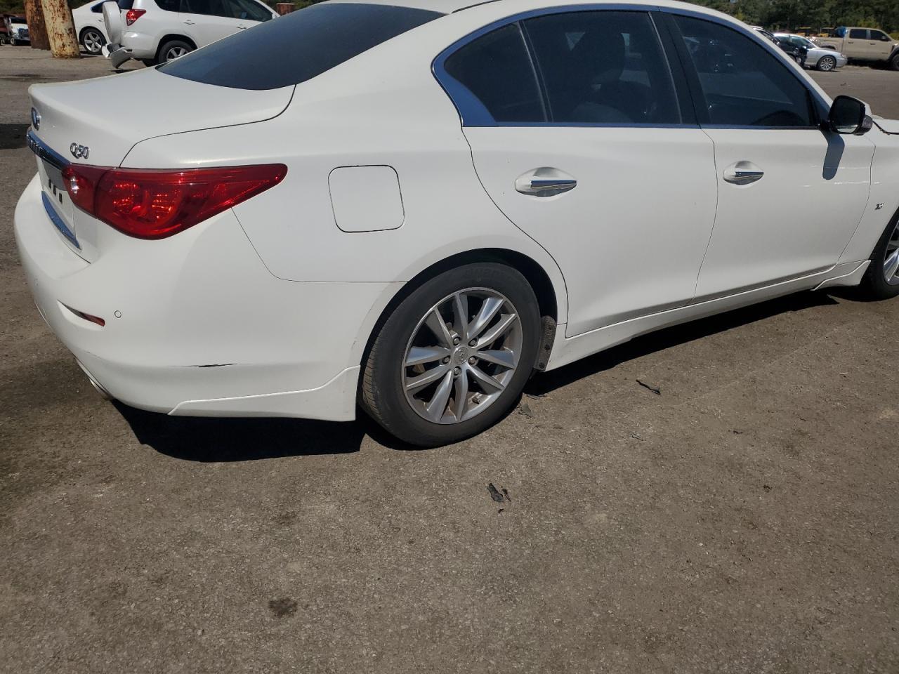 2015 INFINITI Q50 BASE - Фото 3