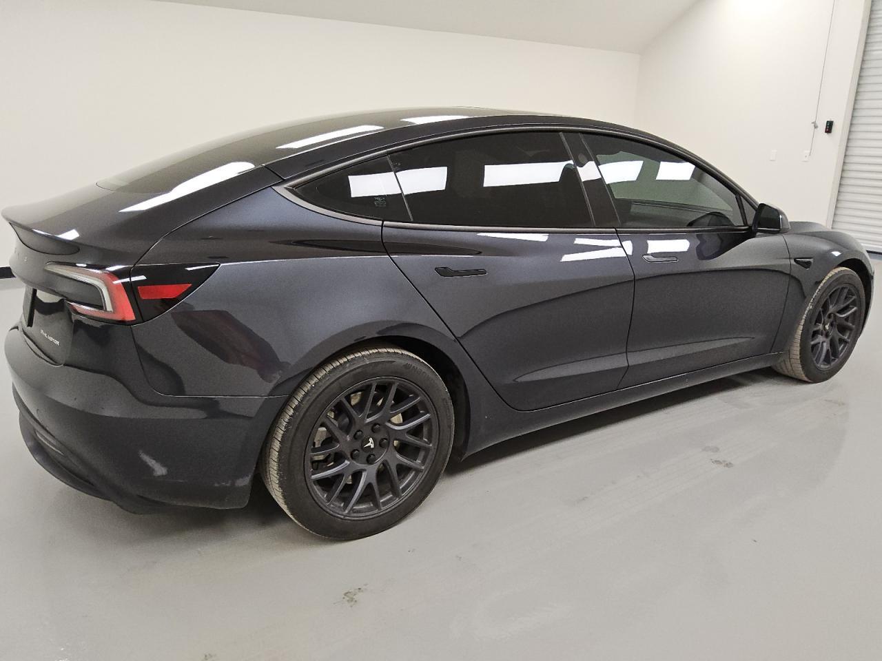 2024 TESLA MODEL 3 - Image 3