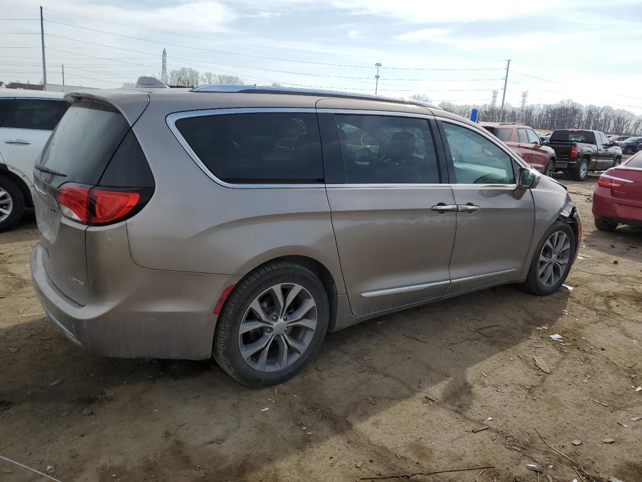 2017 CHRYSLER PACIFICA L - Фото 3