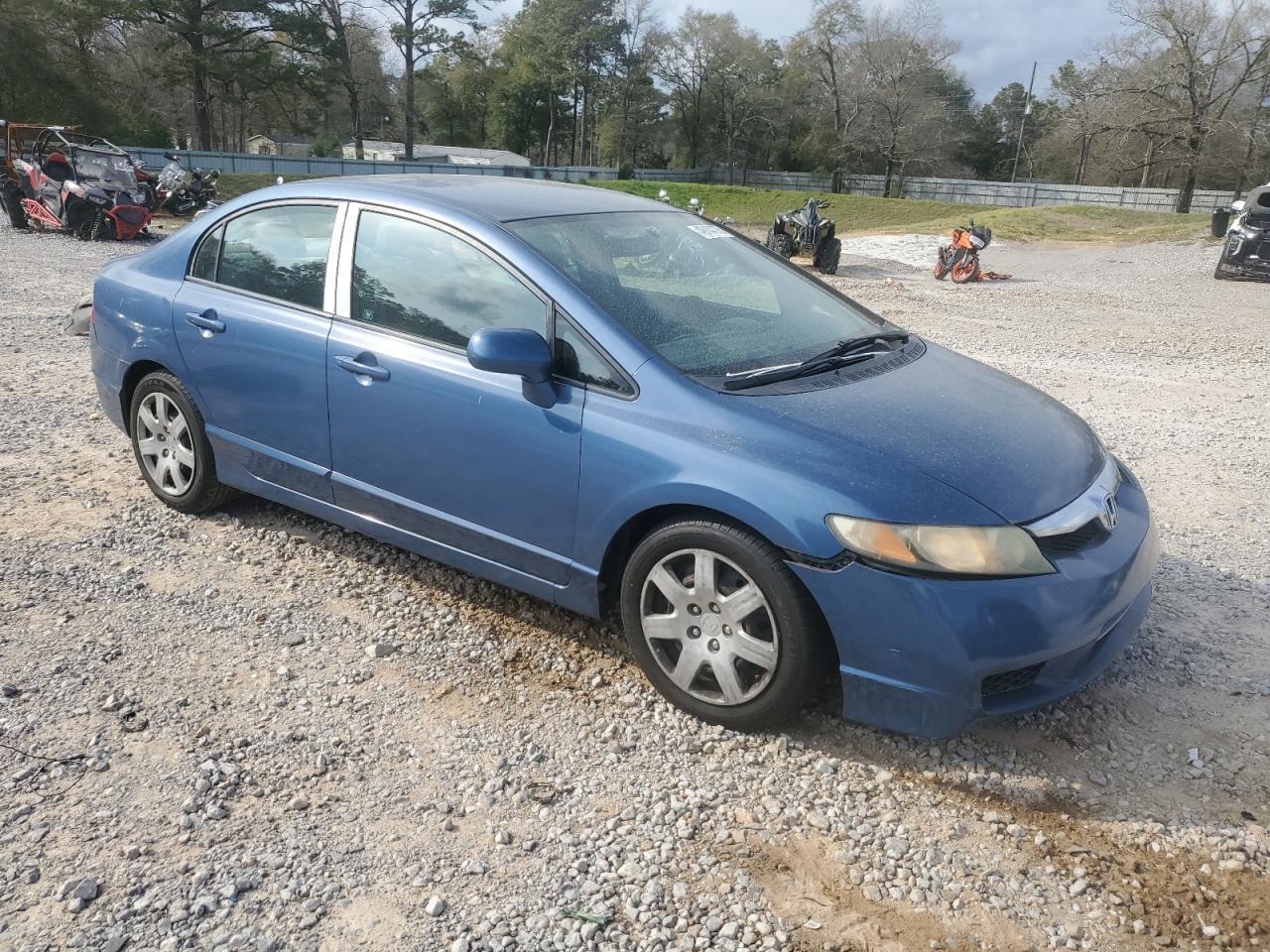 2011 HONDA CIVIC LX - Image 4