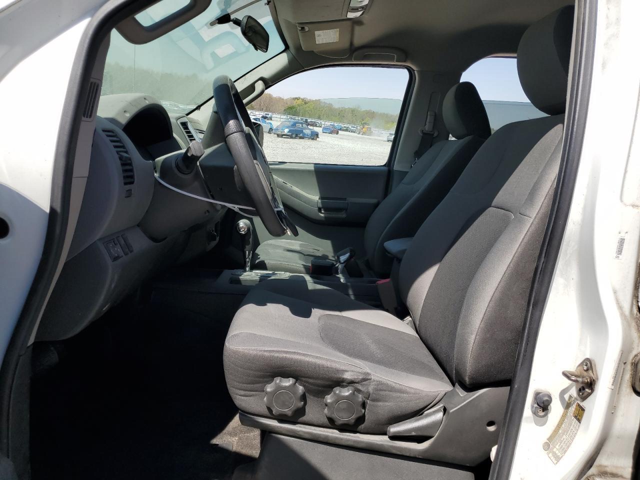 2013 NISSAN XTERRA X - Фото 7