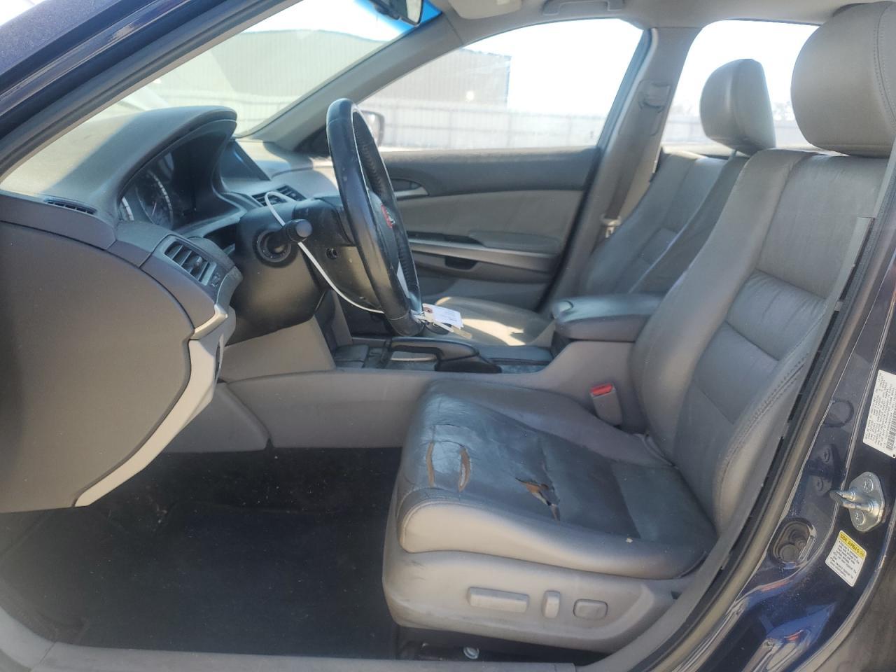 2010 HONDA ACCORD EXL - Image 7