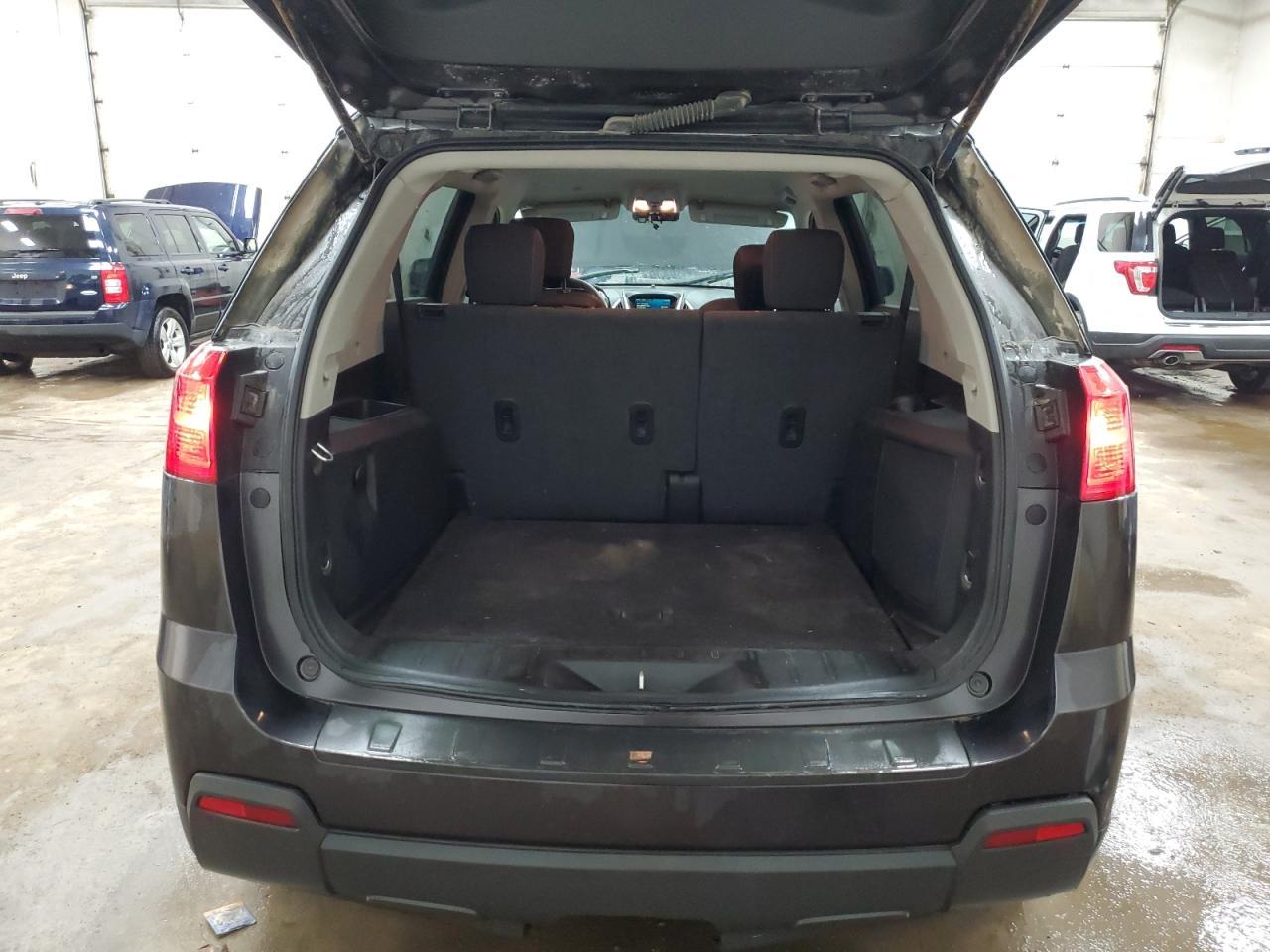2014 GMC TERRAIN SL - Image 6