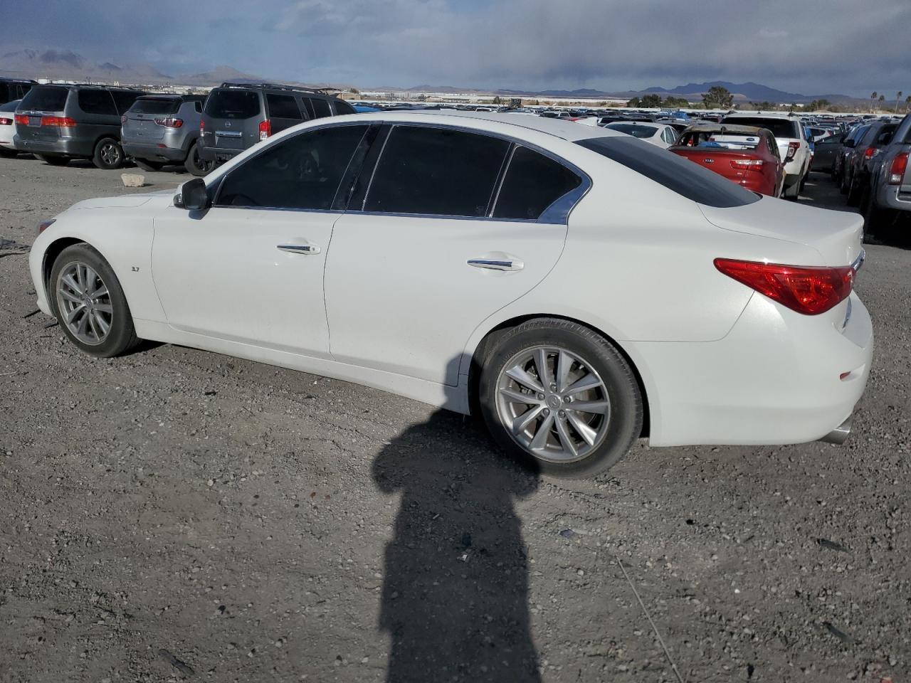2015 INFINITI Q50 BASE - Image 2