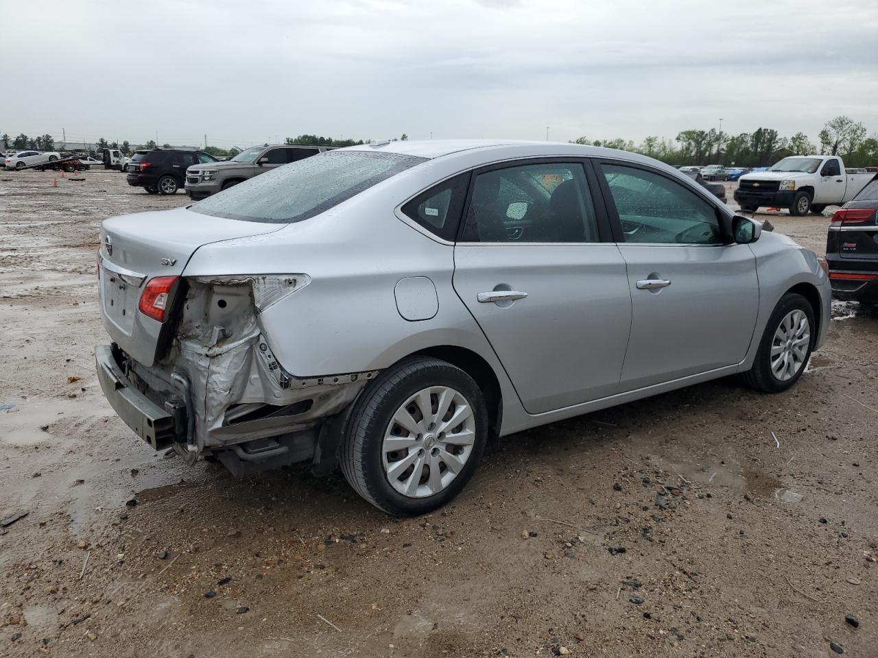 2017 NISSAN SENTRA S - Фото 3
