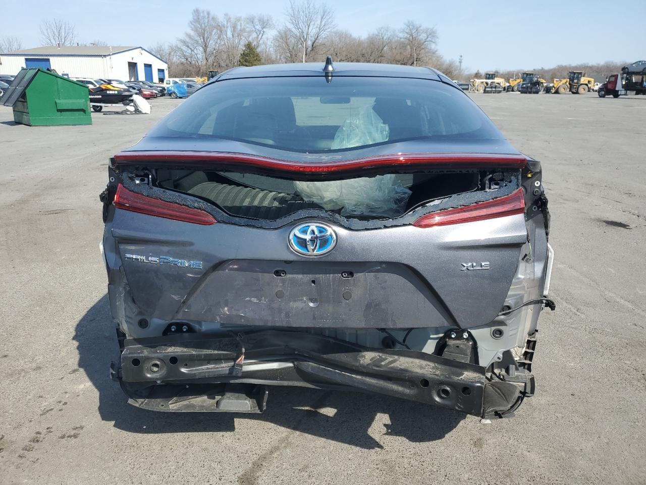 2022 TOYOTA PRIUS PRIM - Image 6