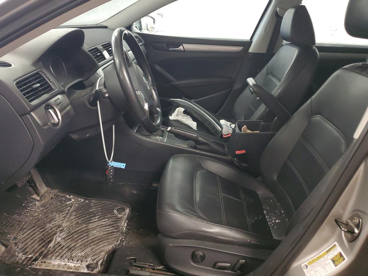 2014 VOLKSWAGEN PASSAT S - Фото 7