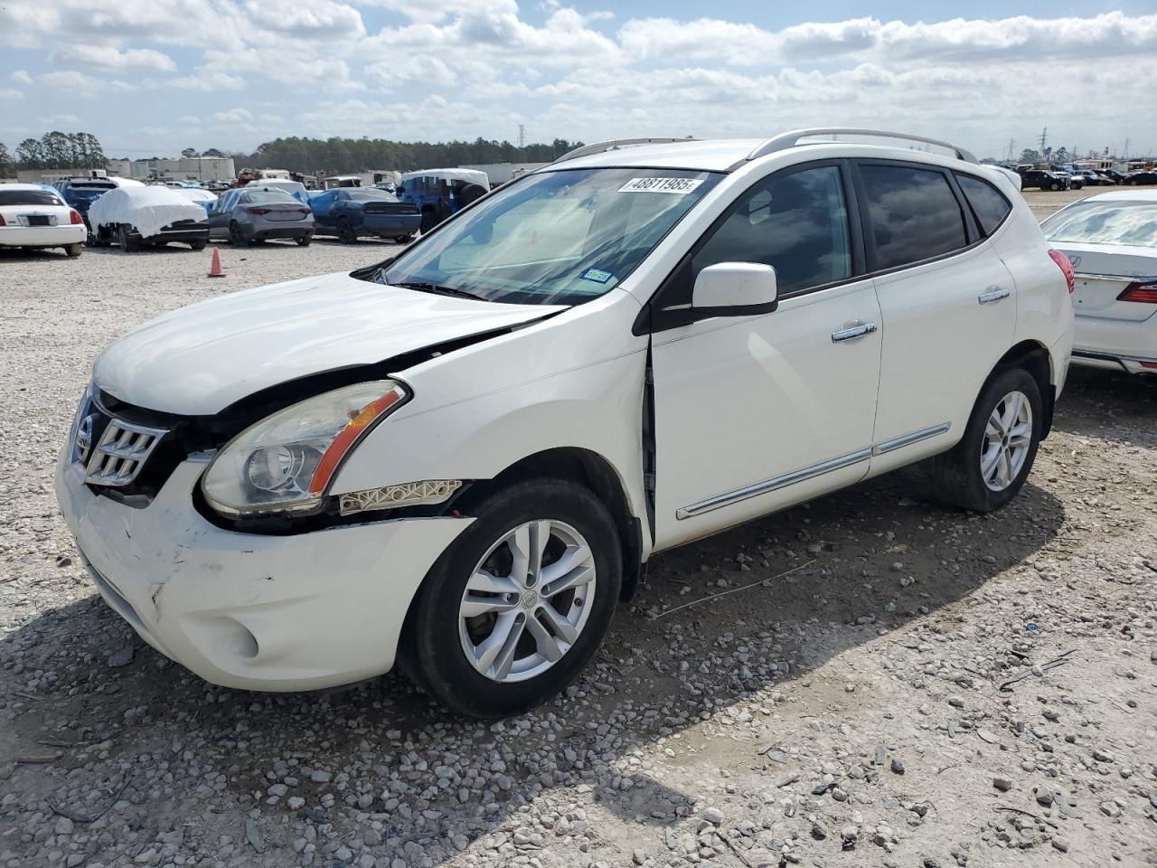 2013 NISSAN ROGUE S