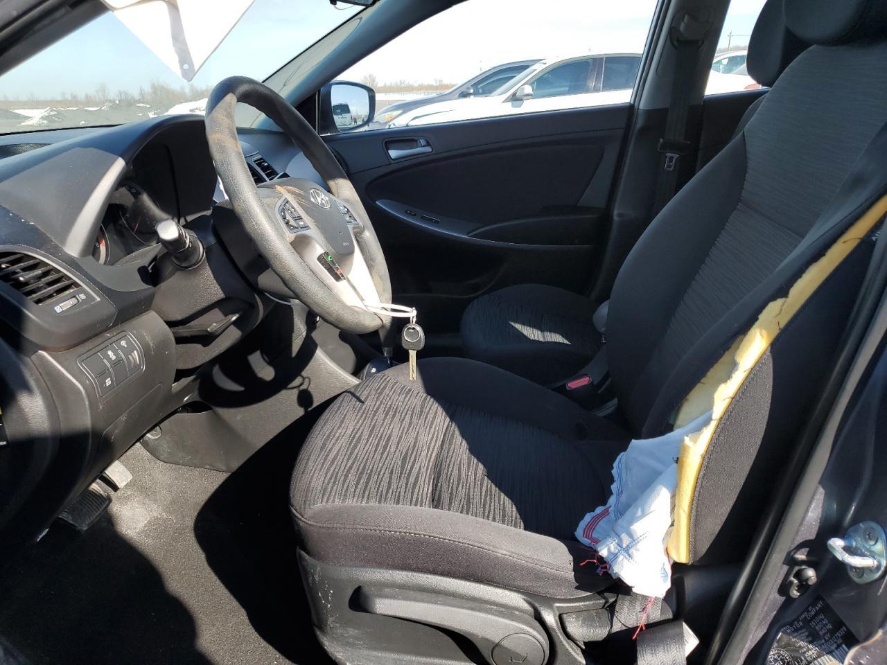 2016 HYUNDAI ACCENT SE - Фото 7