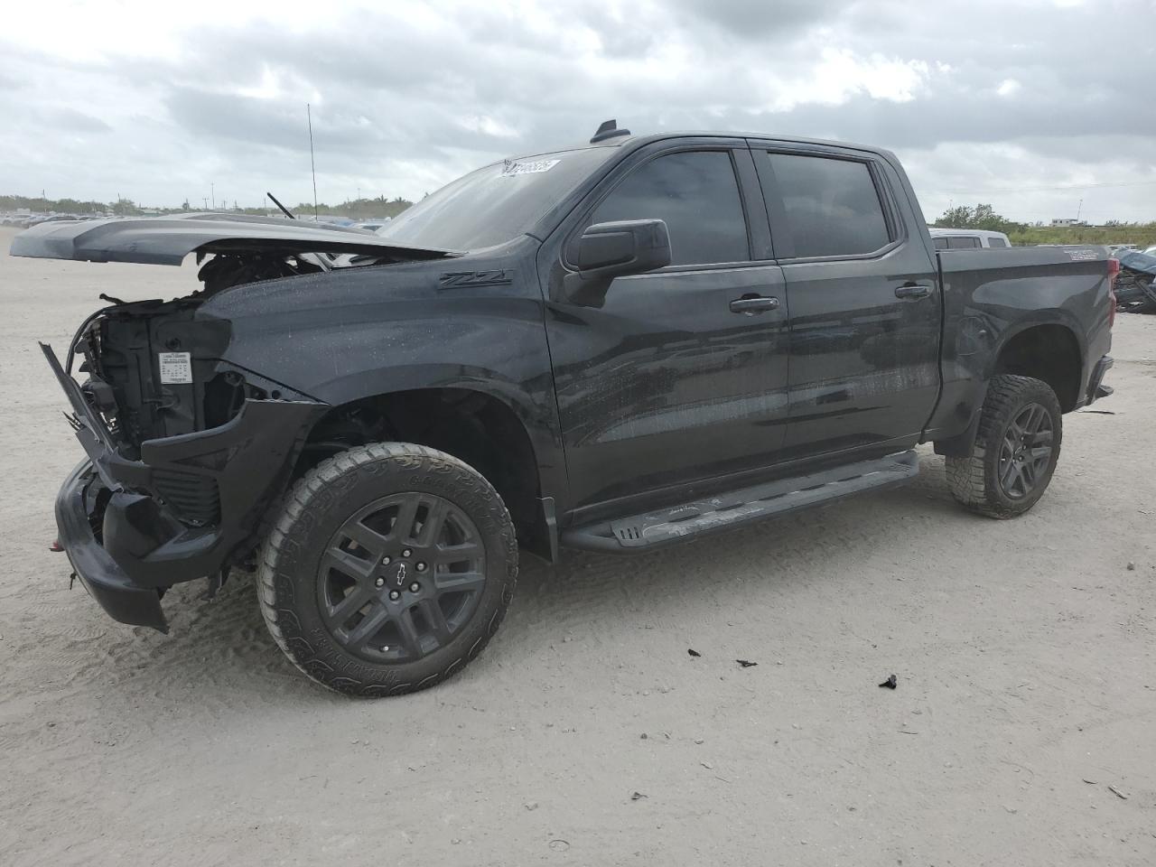 2024 CHEVROLET SILVERADO