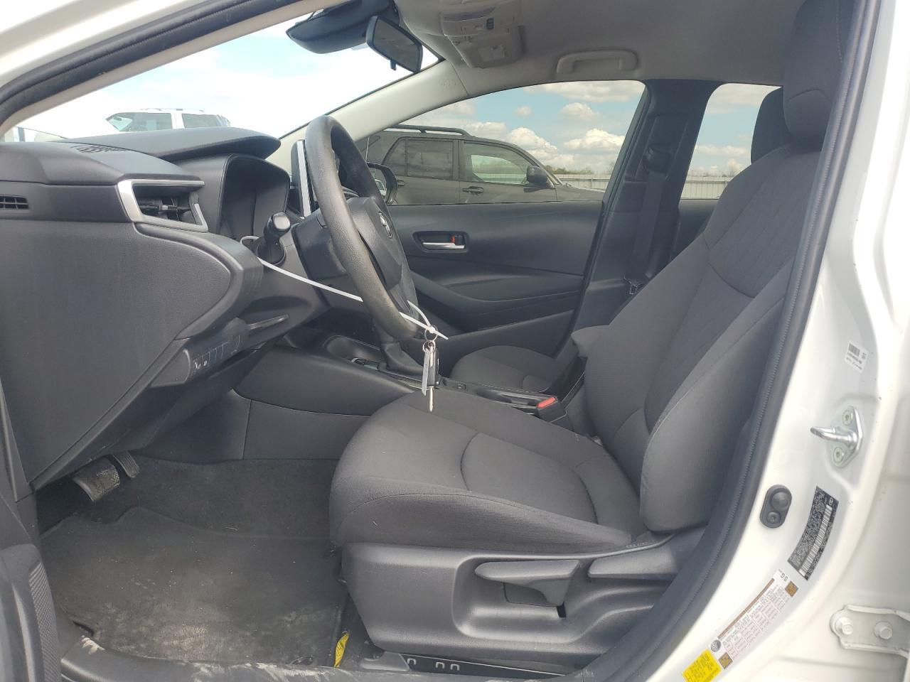 2020 TOYOTA COROLLA LE - Image 7