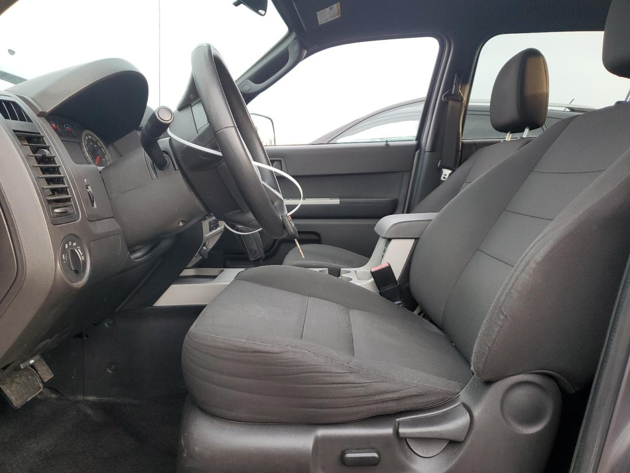 2010 FORD ESCAPE XLT - Фото 7