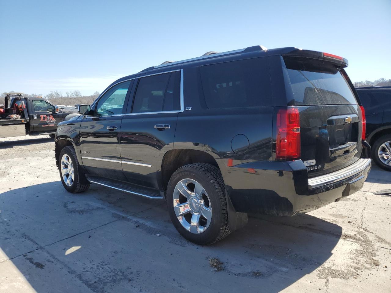 2015 CHEVROLET TAHOE K150 - Фото 2