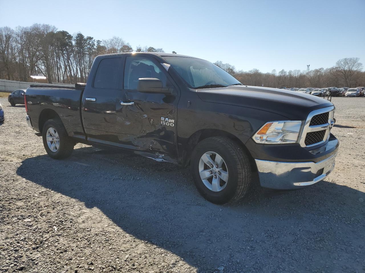 2017 RAM 1500 SLT - Image 4