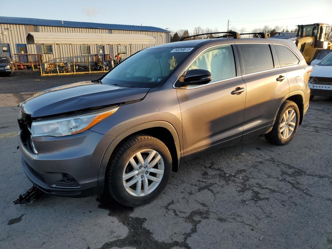 2015 TOYOTA HIGHLANDER