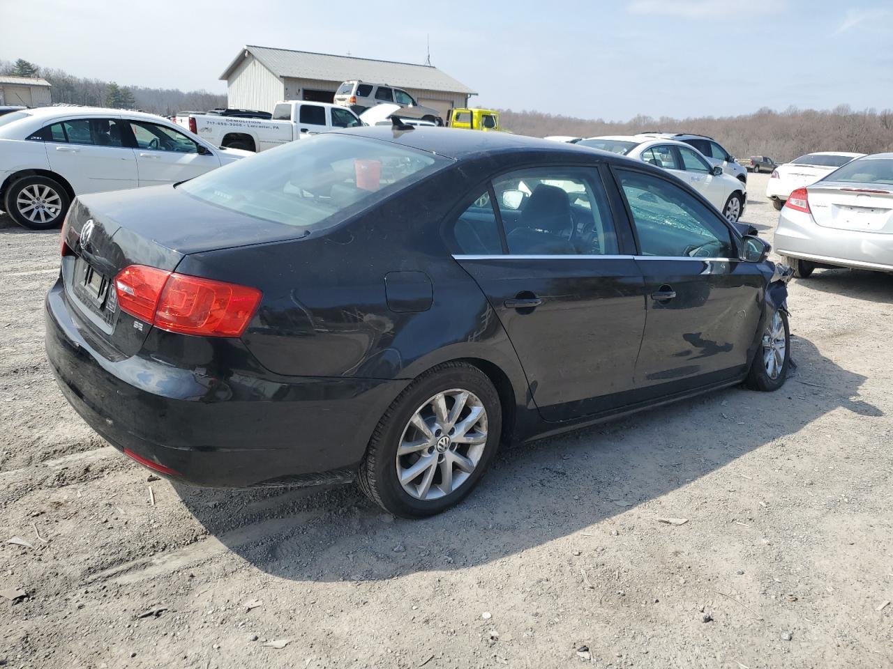 2014 VOLKSWAGEN JETTA SE - Image 3