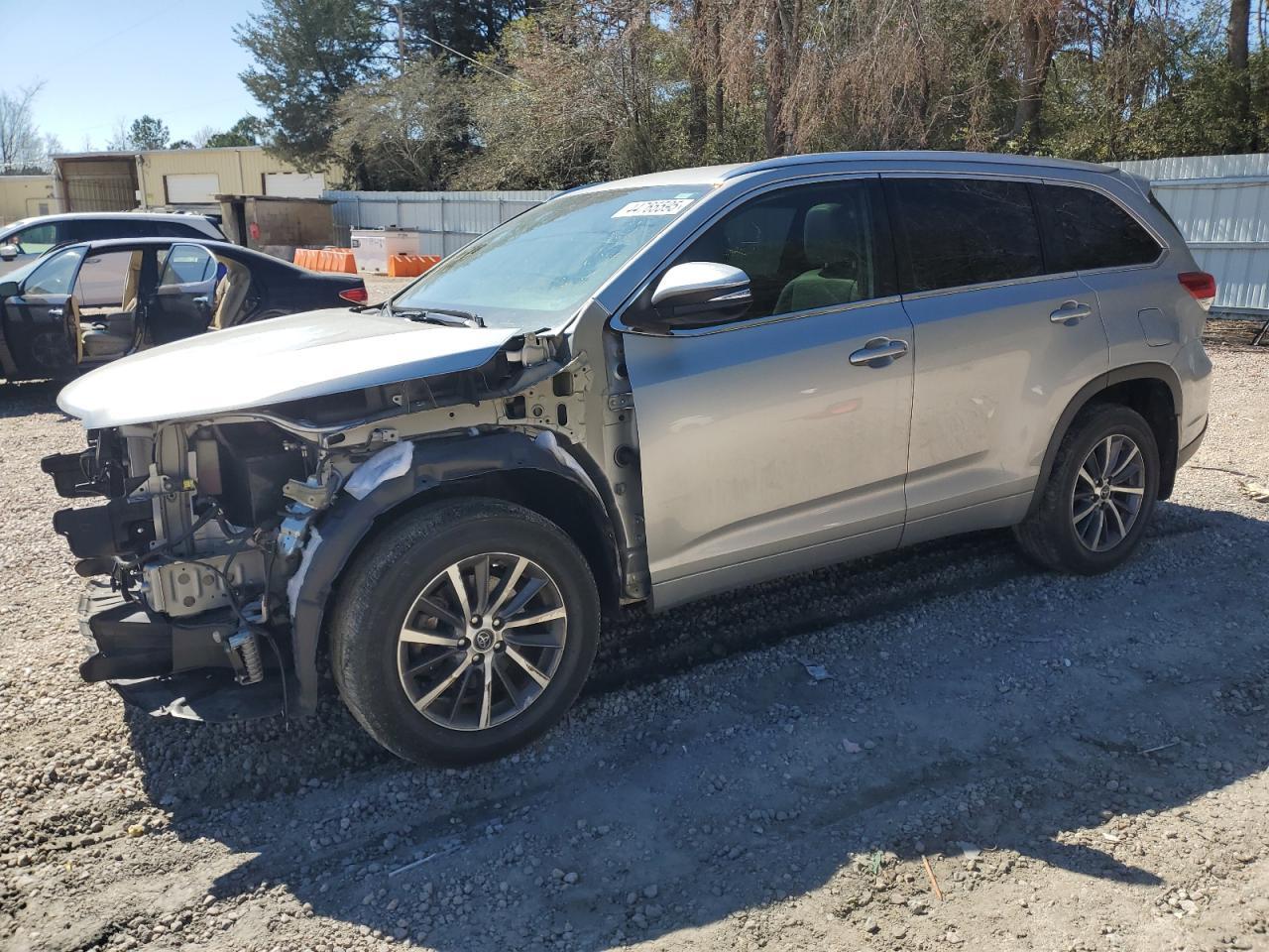 2018 TOYOTA HIGHLANDER