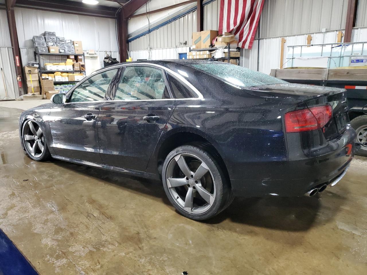 2014 AUDI S8 QUATTRO - Image 2