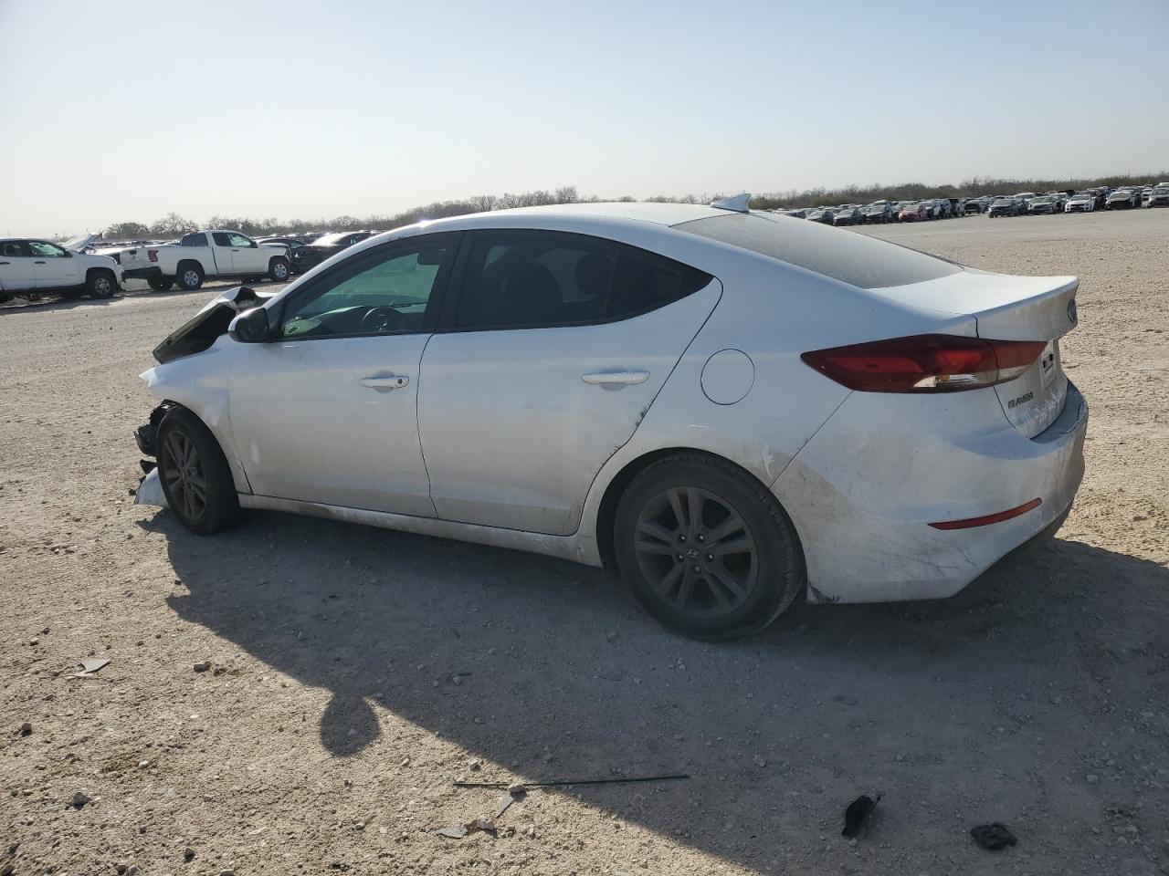 2017 HYUNDAI ELANTRA SE - Image 2