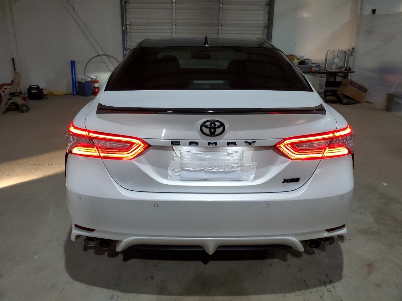 2019 TOYOTA CAMRY XSE - Image 6