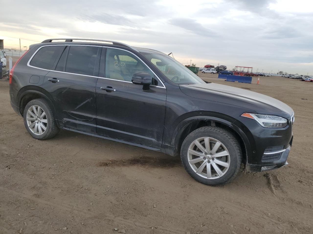 2016 VOLVO XC90 T6 - Image 4