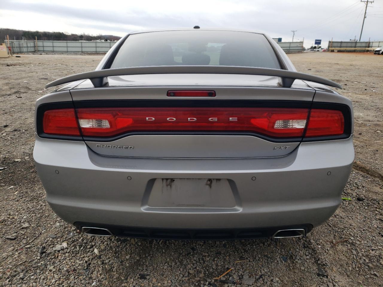 2014 DODGE CHARGER SX - Image 6
