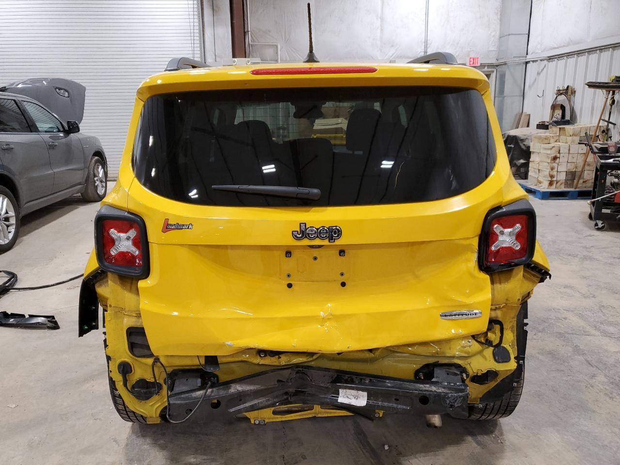 2017 JEEP RENEGADE L - Фото 6