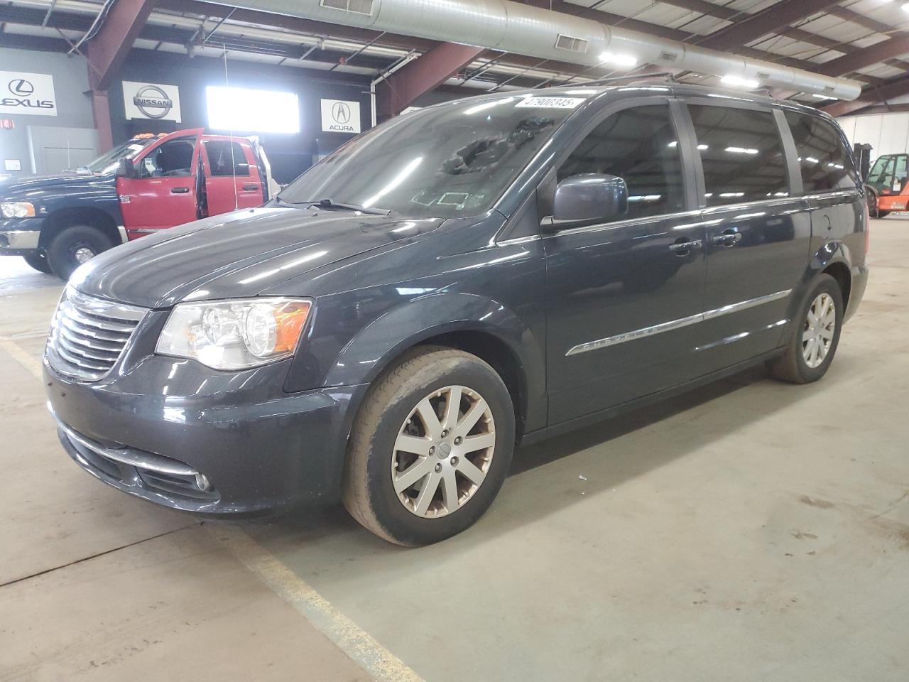 2014 CHRYSLER TOWN & COU