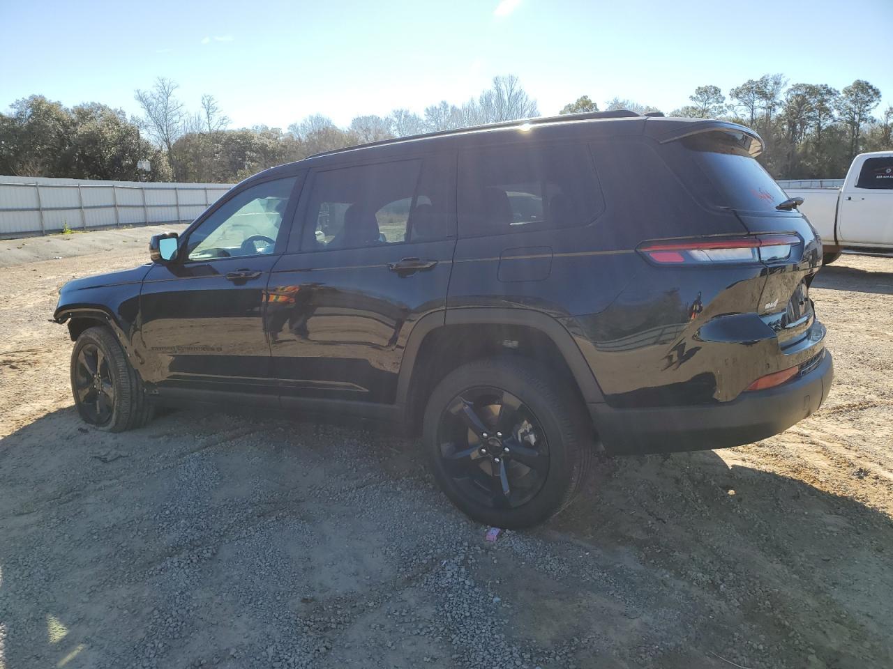 2024 JEEP GRAND CHER - Фото 2