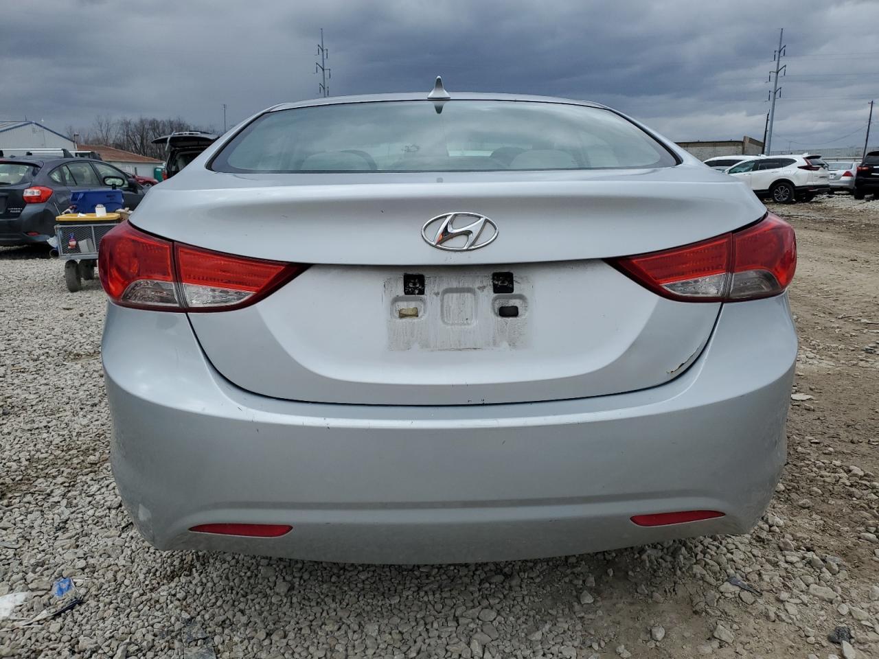 2011 HYUNDAI ELANTRA GL - Image 6