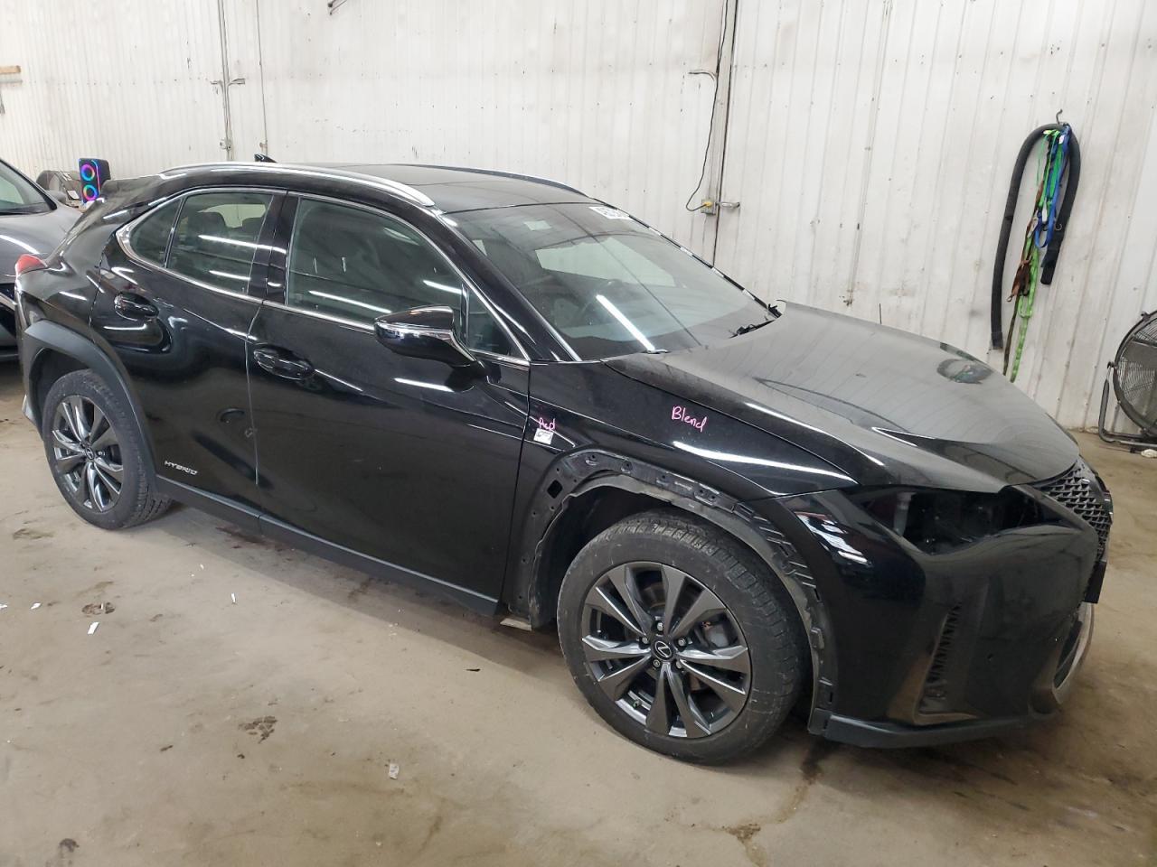 2020 LEXUS UX 250H - Фото 4