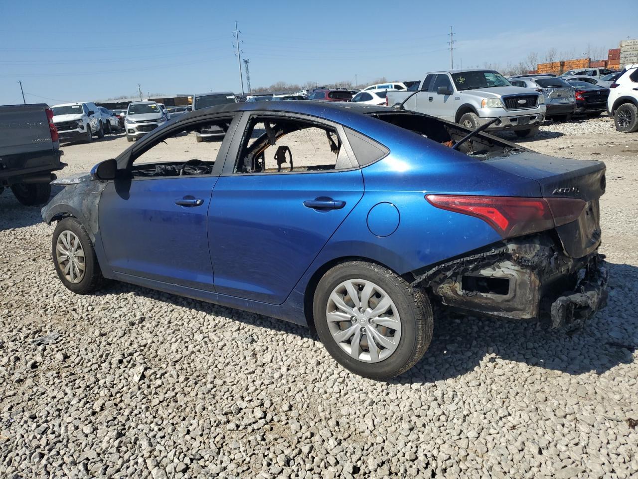 2019 HYUNDAI ACCENT SE - Image 2
