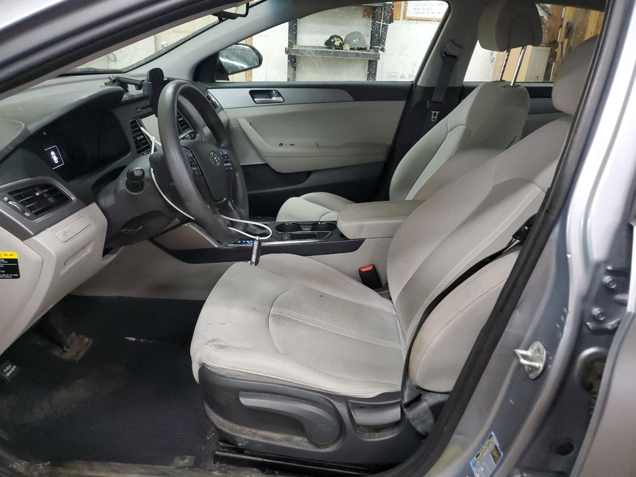 2017 HYUNDAI SONATA SE - Фото 7