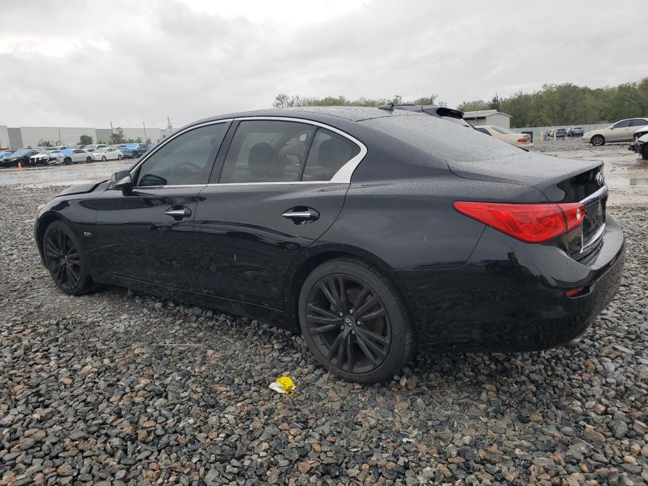 2016 INFINITI Q50 PREMIU - Фото 2