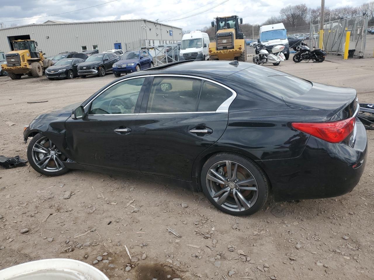 2015 INFINITI Q50 BASE - Фото 2