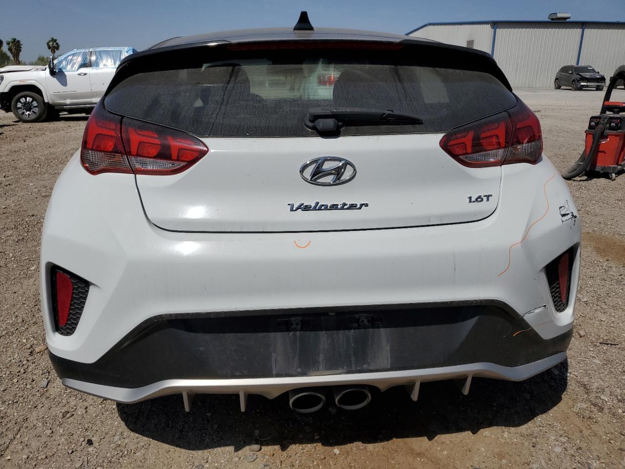 2019 HYUNDAI VELOSTER T - Фото 6