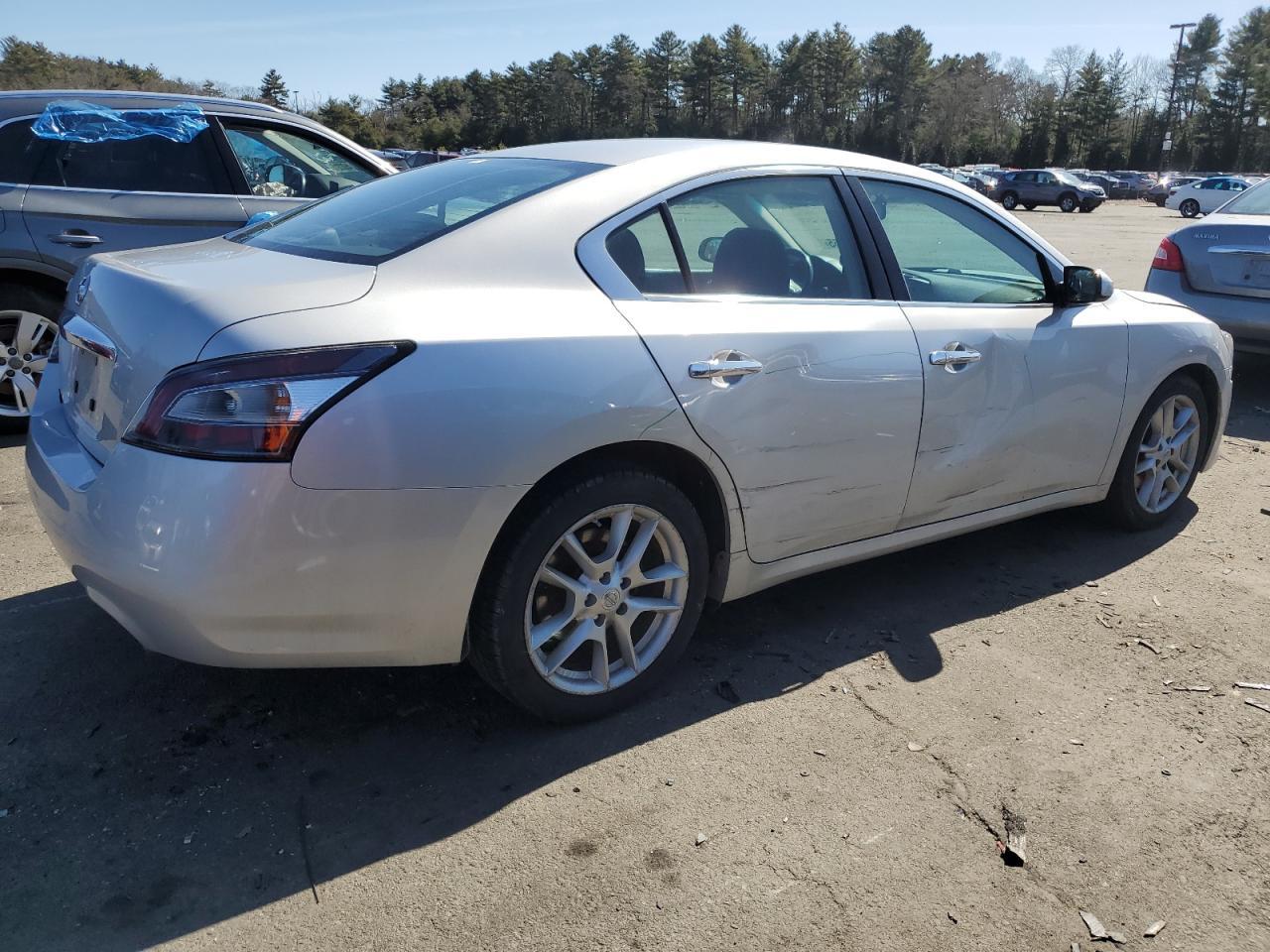 2014 NISSAN MAXIMA S - Фото 3