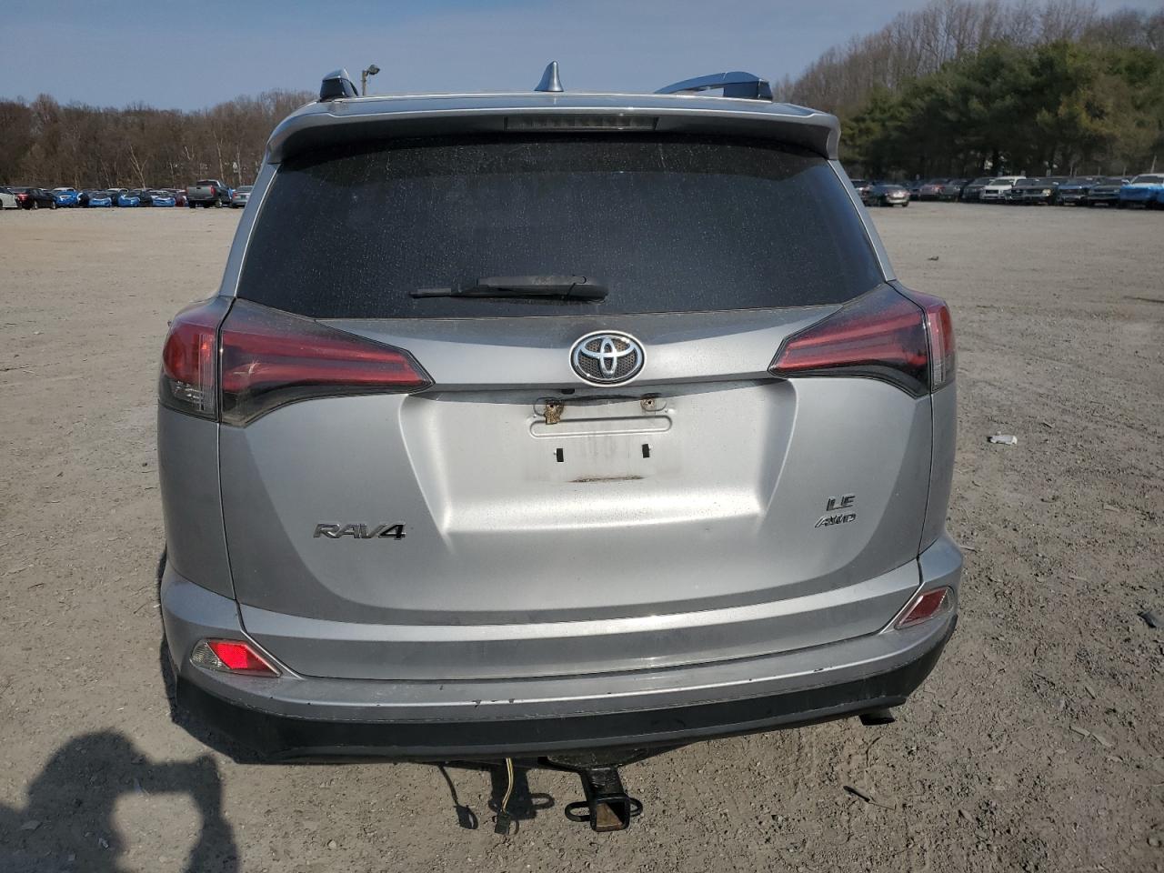 2016 TOYOTA RAV4 LE - Фото 6