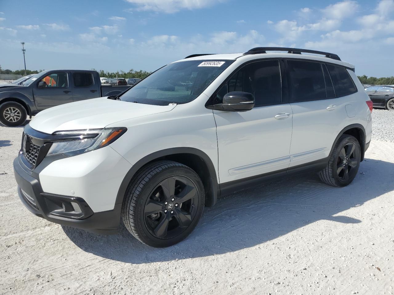 2019 HONDA PASSPORT E