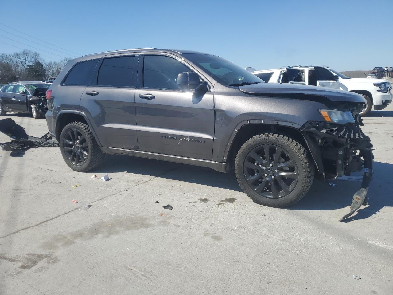 2018 JEEP GRAND CHER - Image 4