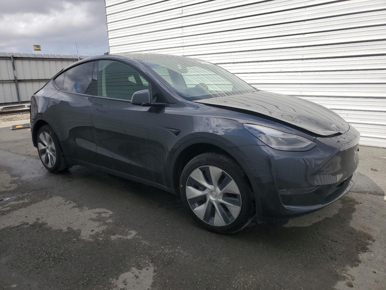 2024 TESLA MODEL Y - Фото 4