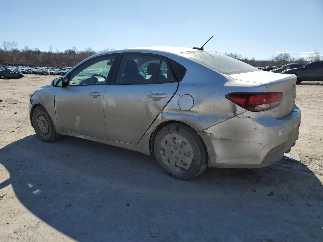 2020 KIA RIO LX - Фото 2