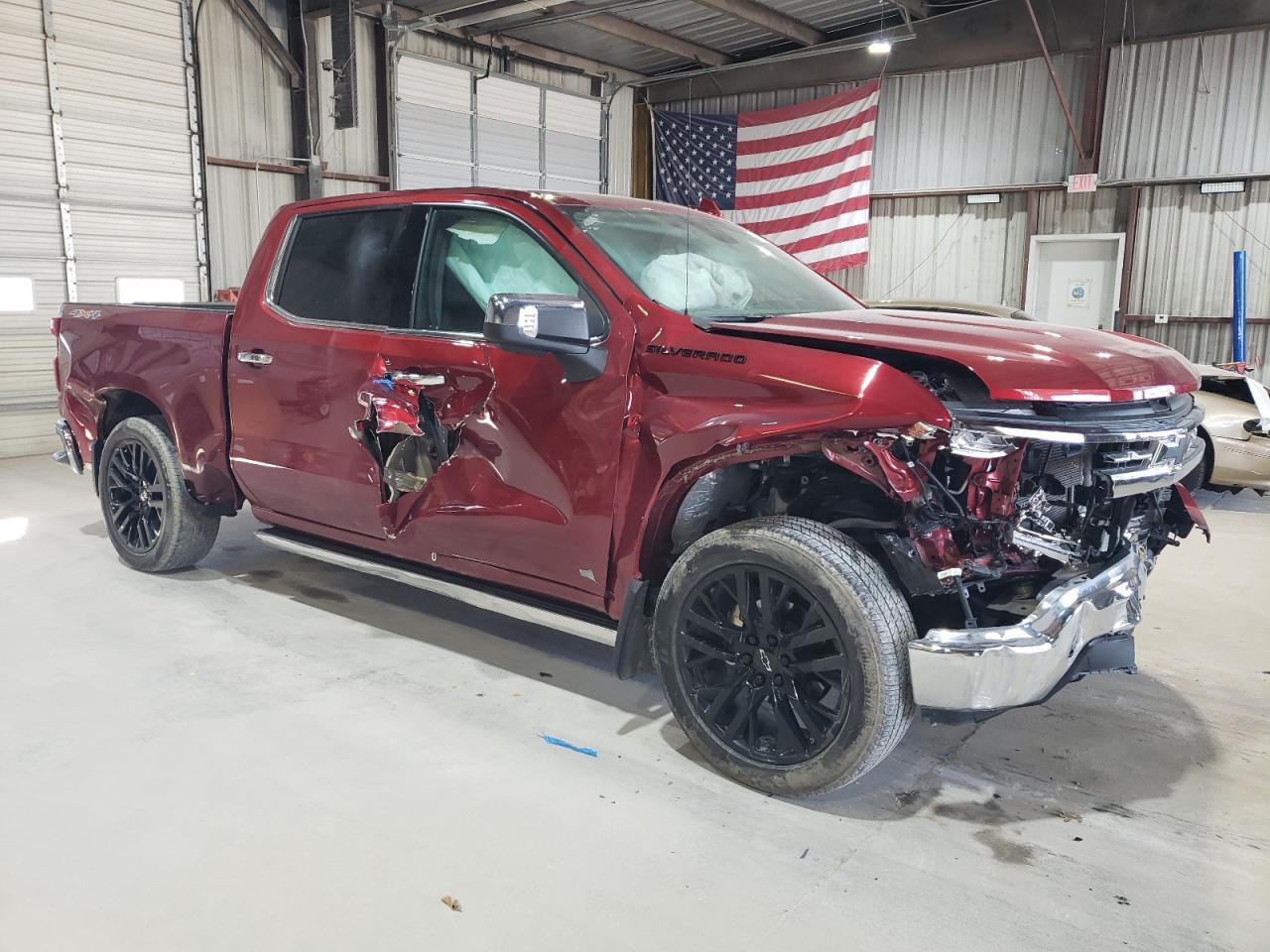 2023 CHEVROLET SILVERADO - Image 4