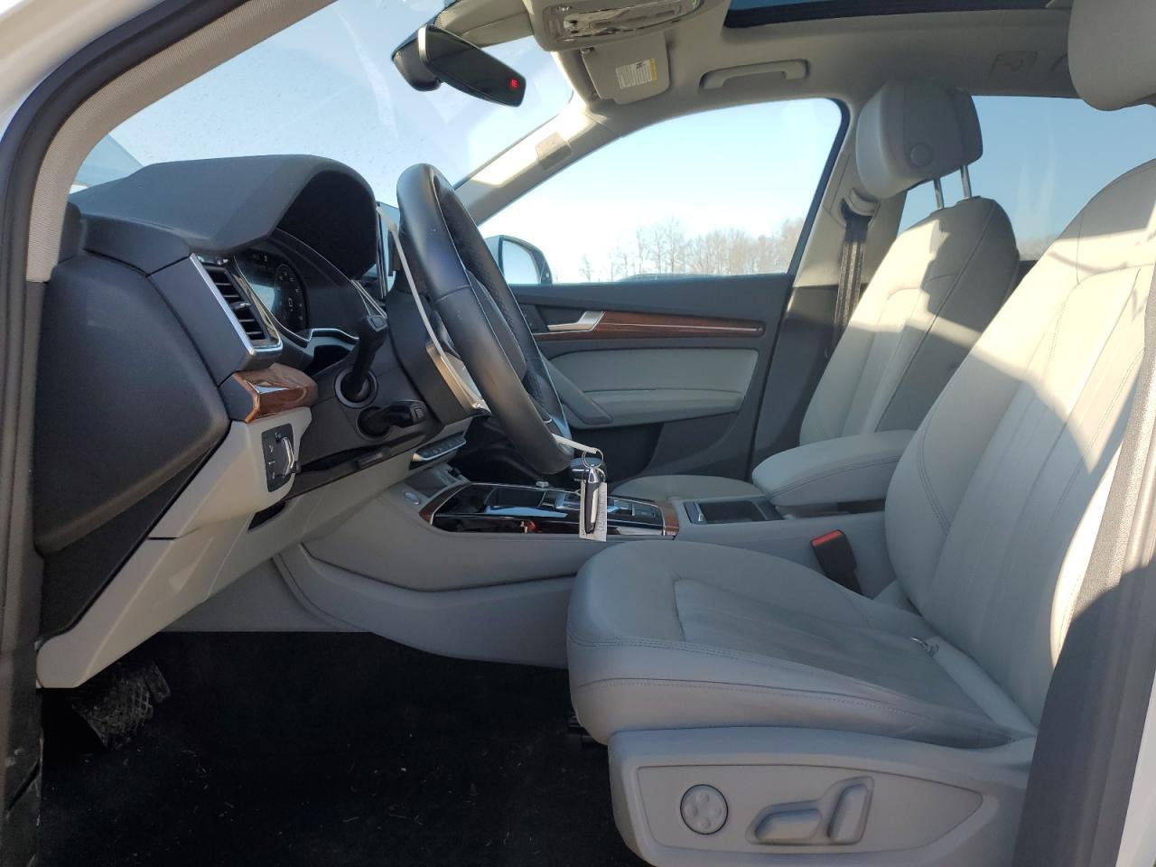 2022 AUDI Q5 PREMIUM - Фото 7